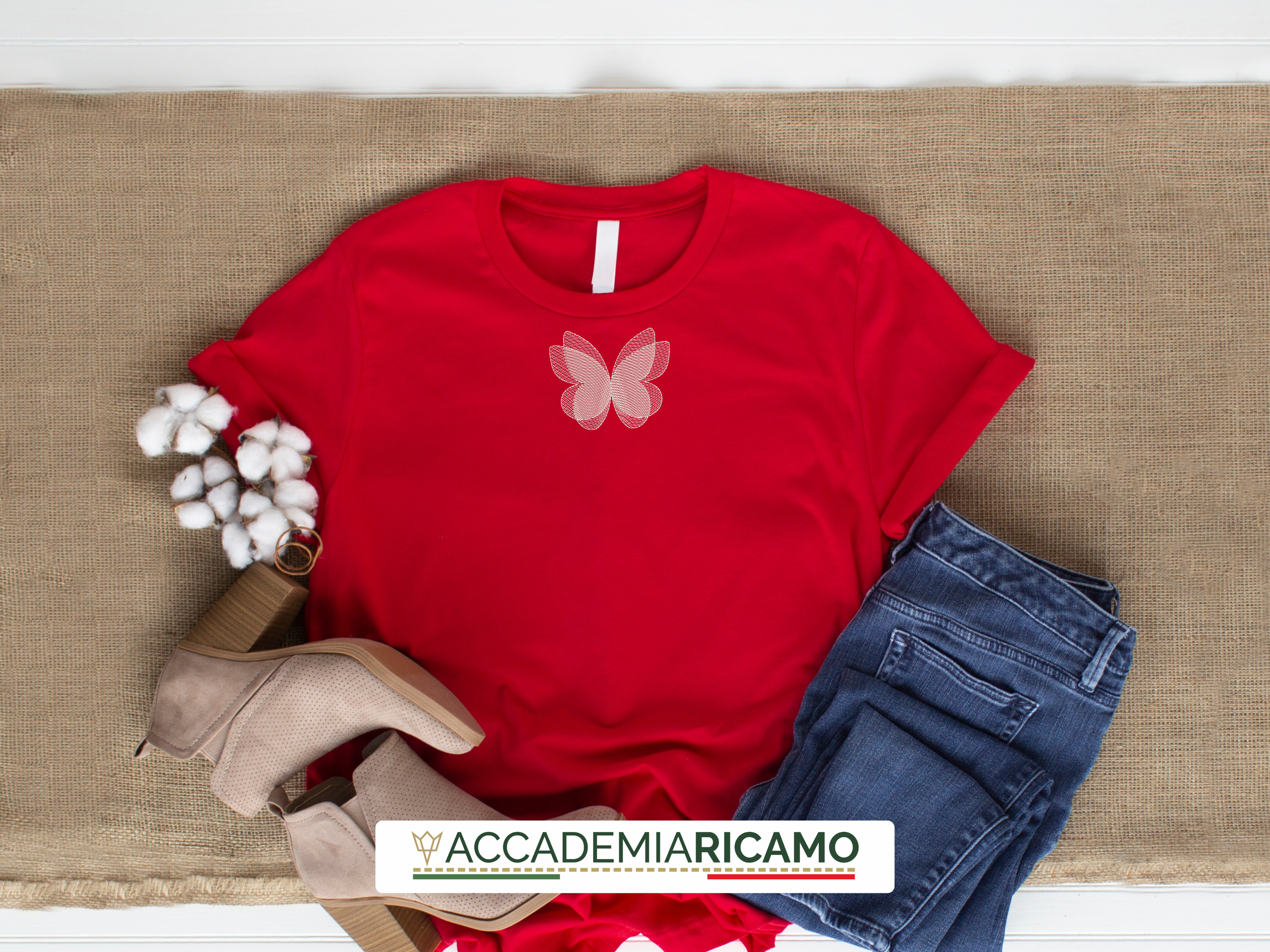 Farfalla in movimento - immagine 7