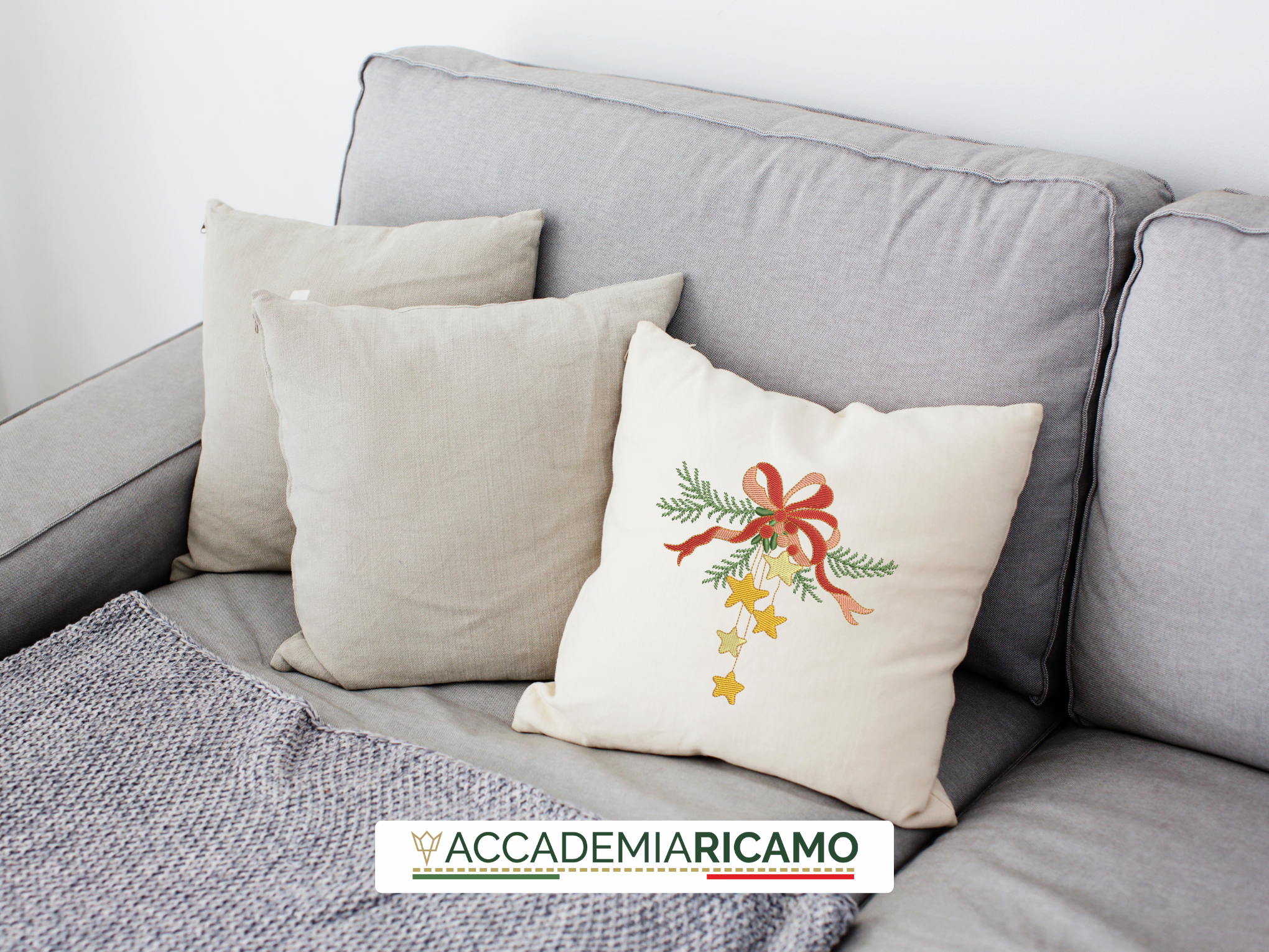 Decorazione Natalizia con Fiocco e Stelle - File da Ricamo Digitale - immagine 6
